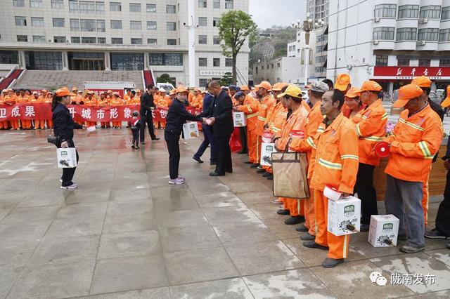 河池市房产管理局发布新政促进房地产市场健康发展